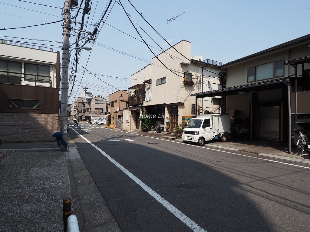 ライオンズマンション大山第6　前面道路